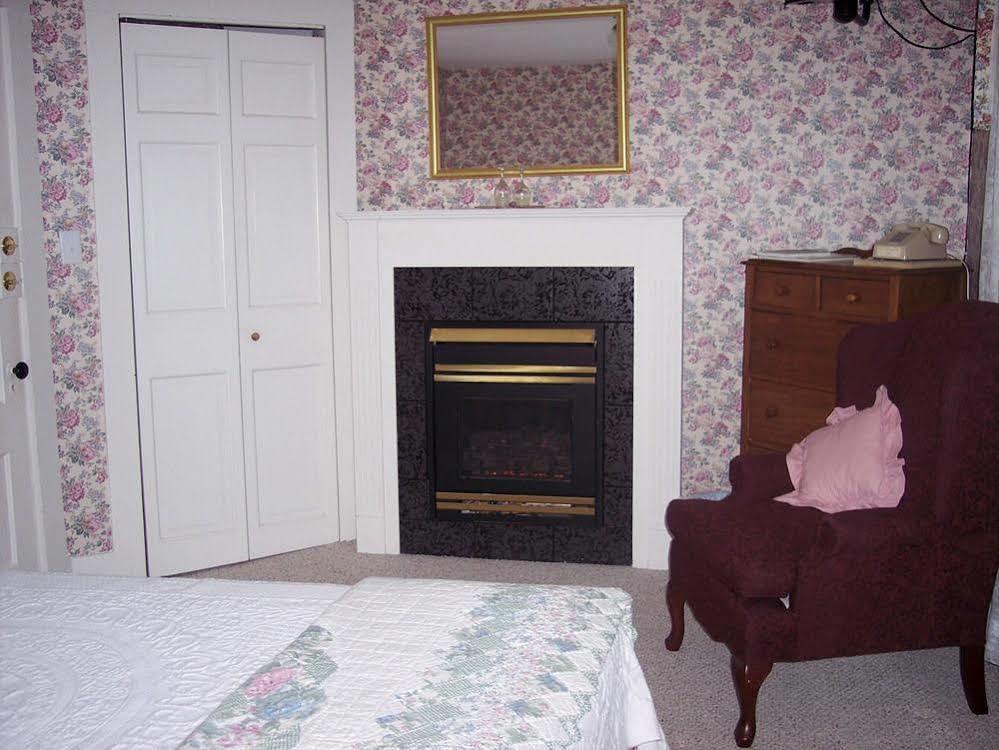 Glen Oaks Inn Intervale Екстериор снимка